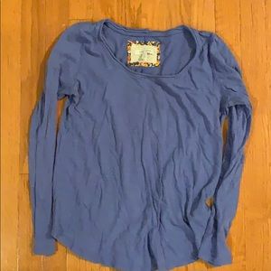 Long sleeve blue shirt